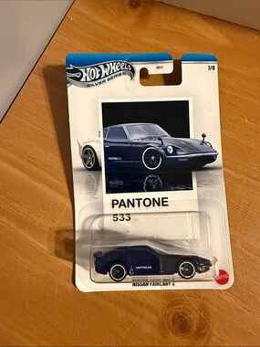Hot Wheels Silver Series Pantone 533 Nissan Fairlady Z - Blue
